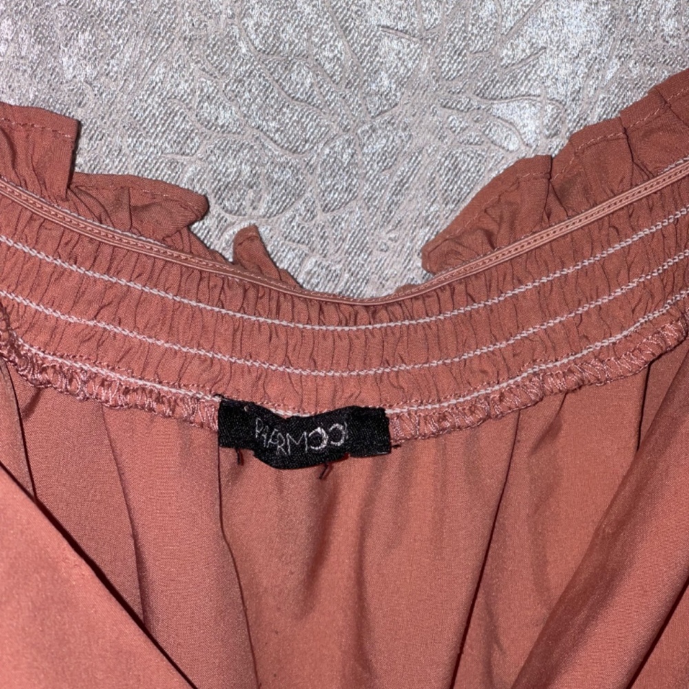 Pink - Picture 3 of 4